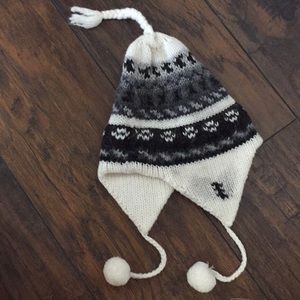 Peruvian knit beanie